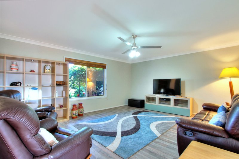 Photo - 8 Sunhaven Crescent, Kuraby QLD 4112 - Image 4