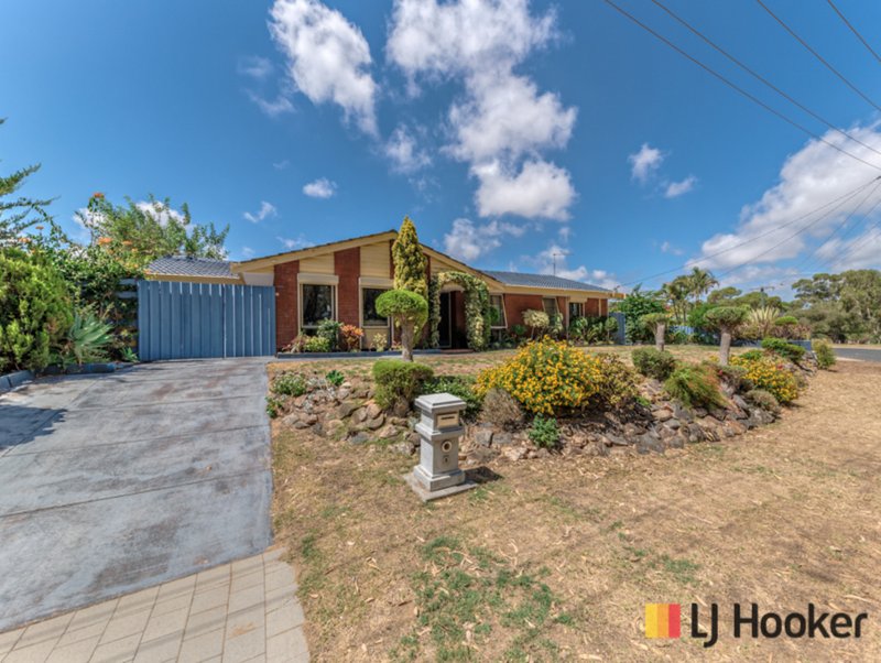 8 Sunningdale Road, Yanchep WA 6035