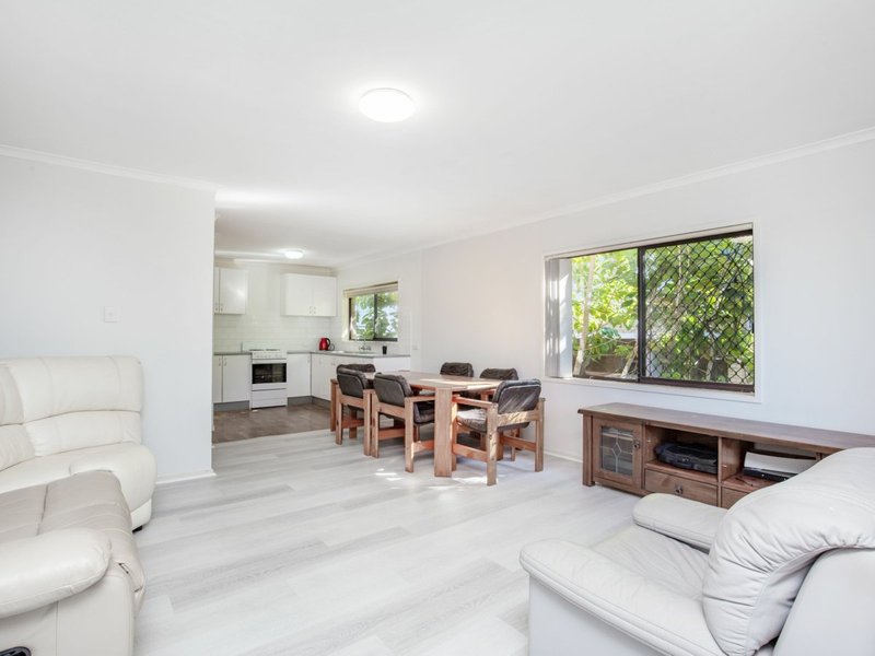 Photo - 8 Sunrise Boulevard, Surfers Paradise QLD 4217 - Image 3