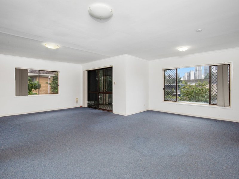 Photo - 8 Sunrise Boulevard, Surfers Paradise QLD 4217 - Image 9