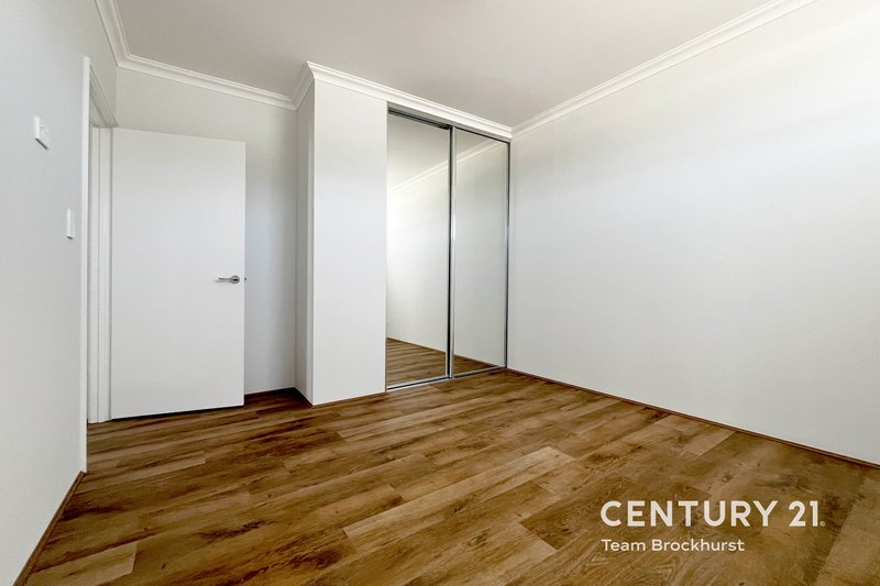 Photo - 8 Sunrise Court, Canning Vale WA 6155 - Image 25