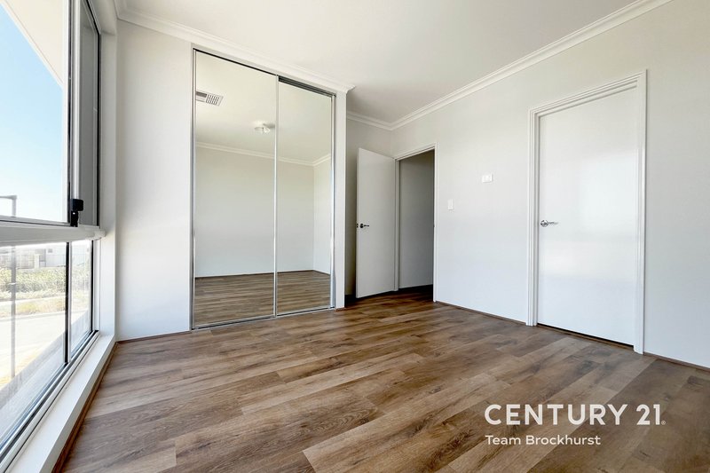 Photo - 8 Sunrise Court, Canning Vale WA 6155 - Image 28