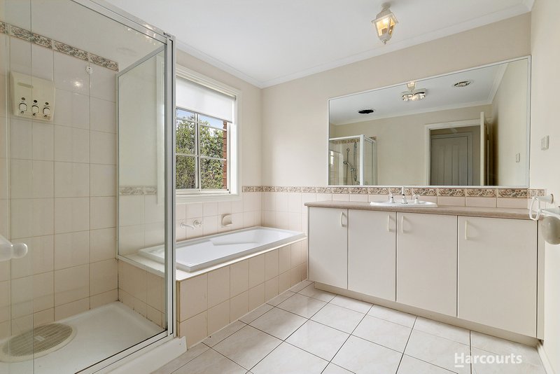 Photo - 8 Sunrise Crescent, Templestowe Lower VIC 3107 - Image 5
