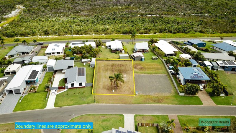 Photo - 8 Sunset Avenue, Woodgate QLD 4660 - Image 2