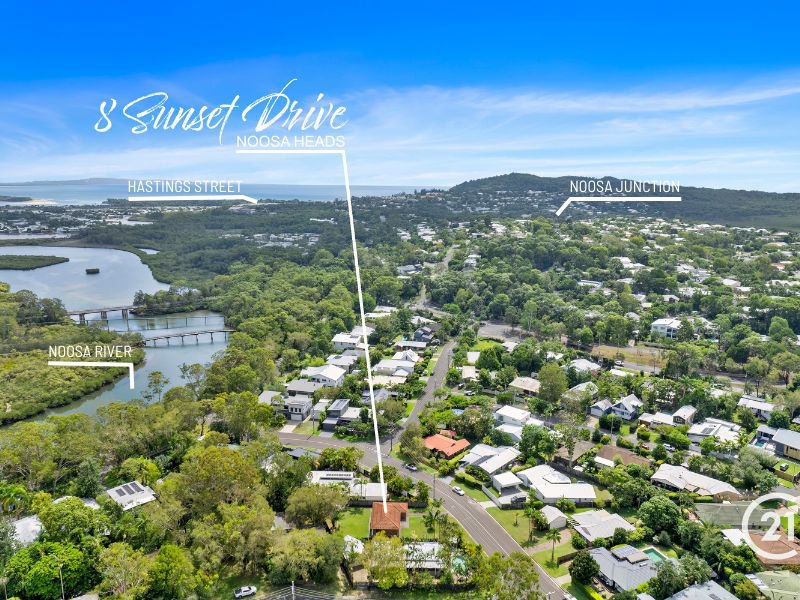 8 Sunset Drive, Noosa Heads QLD 4567