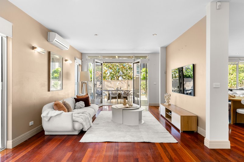 Photo - 8 Sunset Place, Maribyrnong VIC 3032 - Image 5