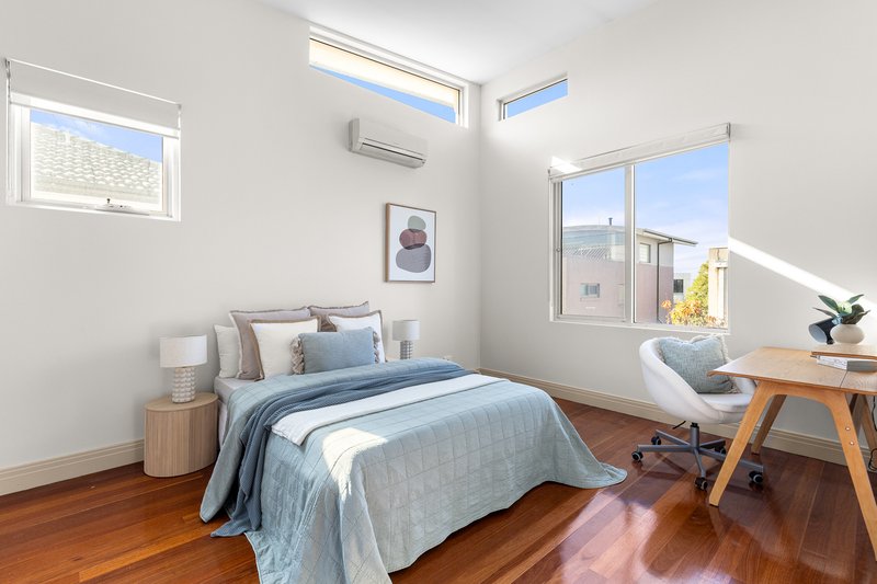 Photo - 8 Sunset Place, Maribyrnong VIC 3032 - Image 13