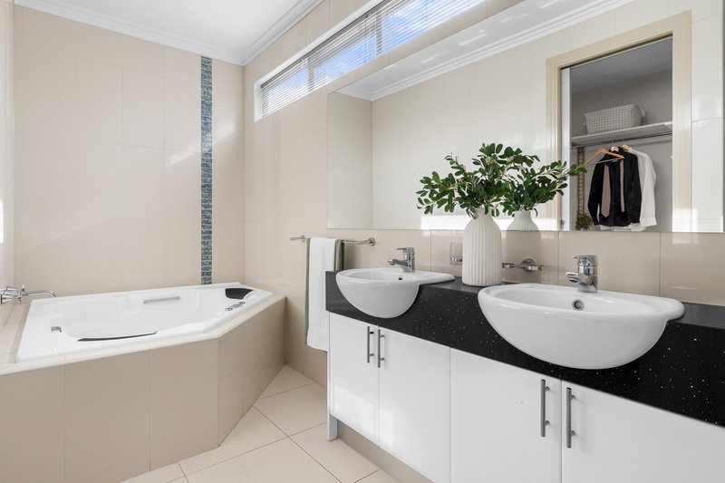 Photo - 8 Sunset Place, Maribyrnong VIC 3032 - Image 15