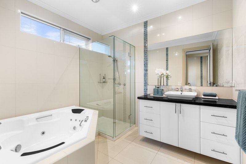 Photo - 8 Sunset Place, Maribyrnong VIC 3032 - Image 18