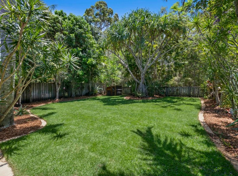 8 Sunview Drive, Twin Waters QLD 4564