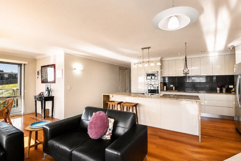 Photo - 8 Susan Court, St Helens TAS 7216 - Image 7