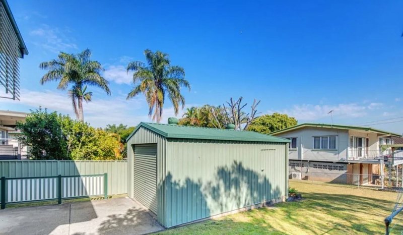 Photo - 8 Suzanne Street, Wynnum West QLD 4178 - Image 12