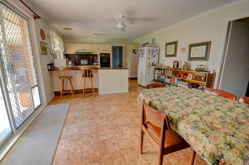 Photo - 8 Swaine Drive, Wilton NSW 2571 - Image 7