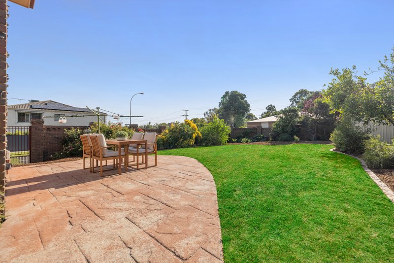 Photo - 8 Sylvana Street, Wantirna South VIC 3152 - Image 21