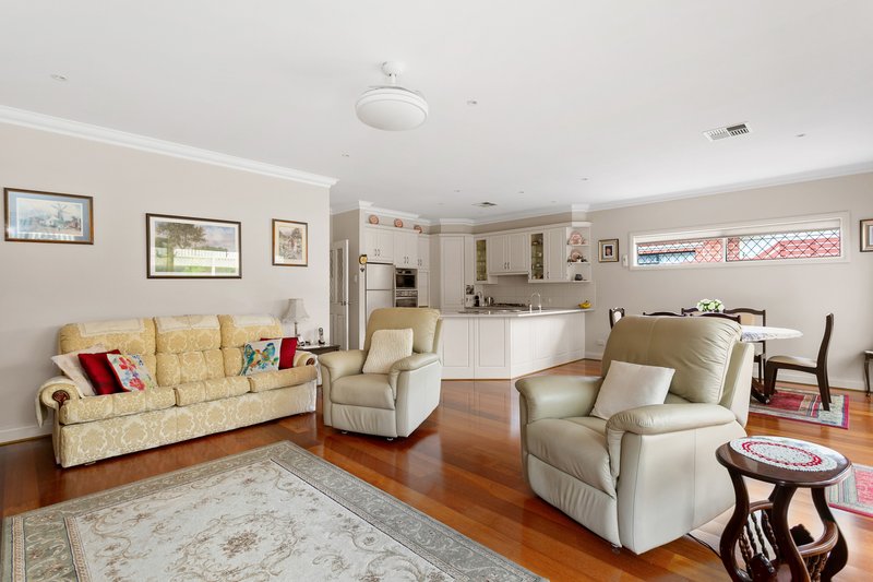 Photo - 8 Taminga Way, Flagstaff Hill SA 5159 - Image 7