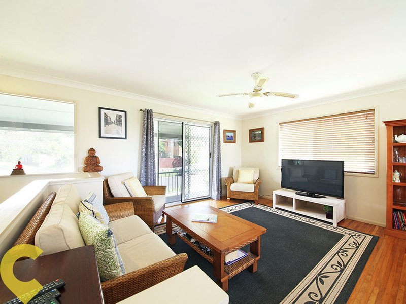 Photo - 8 Tanderra Street, Bracken Ridge QLD 4017 - Image 2