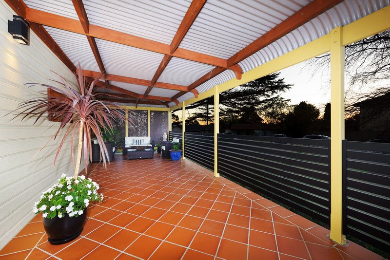 Photo - 8 Tasker Avenue, Peakhurst NSW 2210 - Image 7