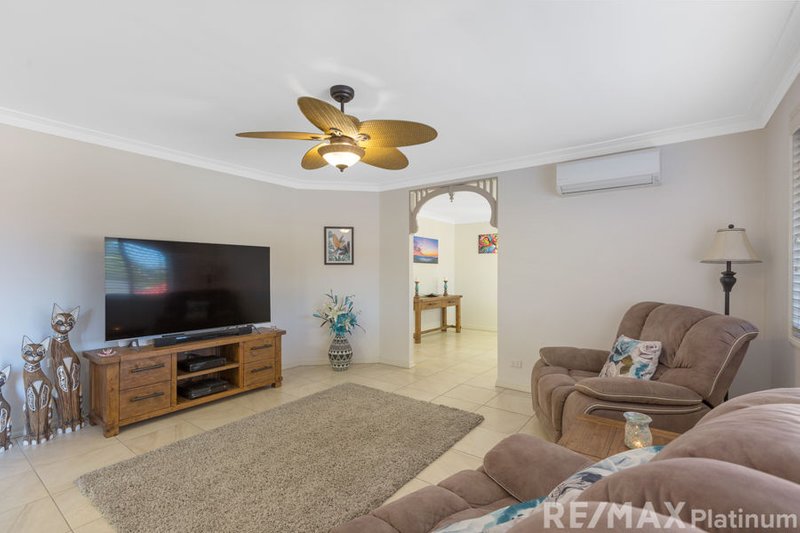 Photo - 8 Tavistock Crescent, Murrumba Downs QLD 4503 - Image 3