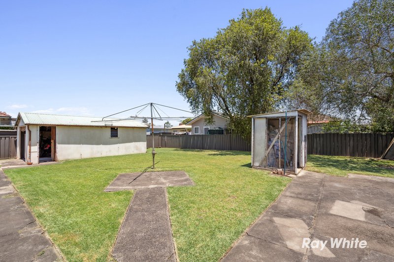 Photo - 8 Taworri Street, Doonside NSW 2767 - Image 7