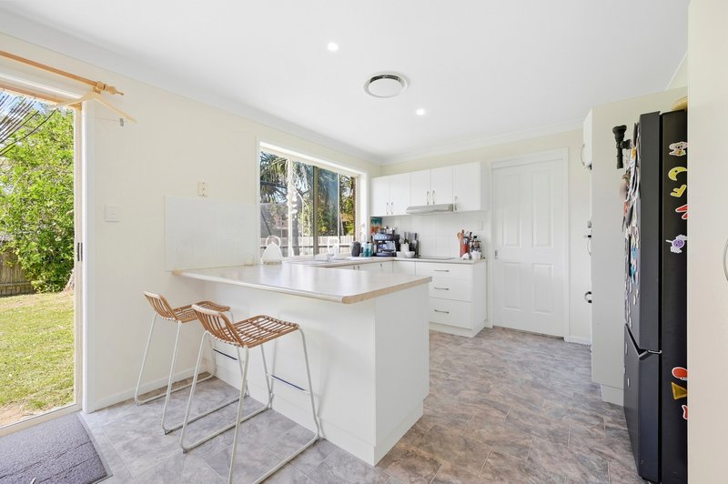 Photo - 8 Taylor Close, Emerald Beach NSW 2456 - Image 8