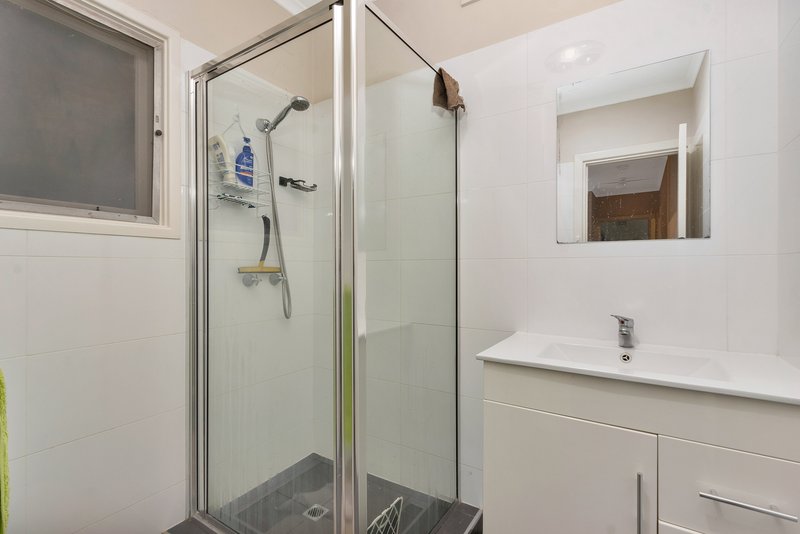 Photo - 8 Taylor Street, Parafield Gardens SA 5107 - Image 4