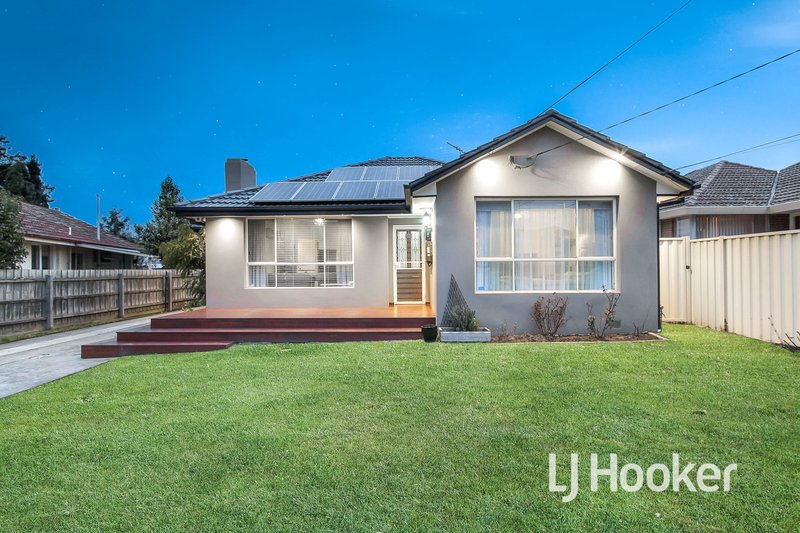 Photo - 8 Teal Court, Dandenong North VIC 3175 - Image 1