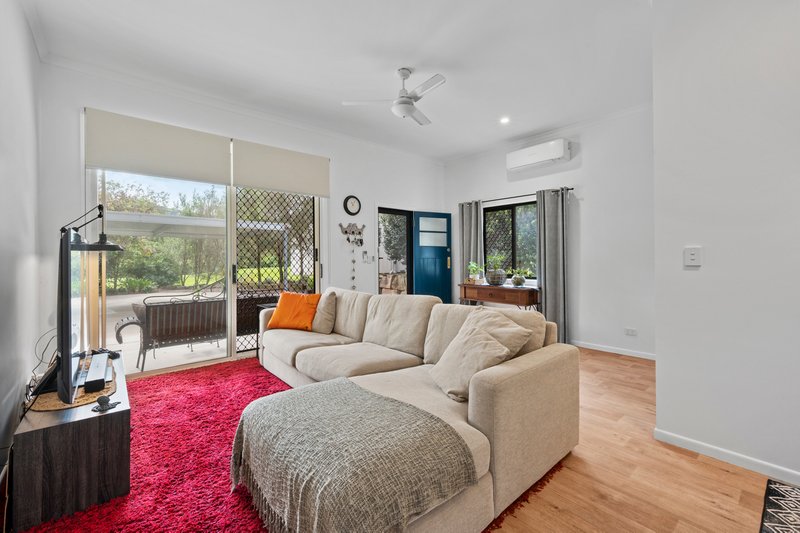Photo - 8 Teatree Close, Samford Valley QLD 4520 - Image 22
