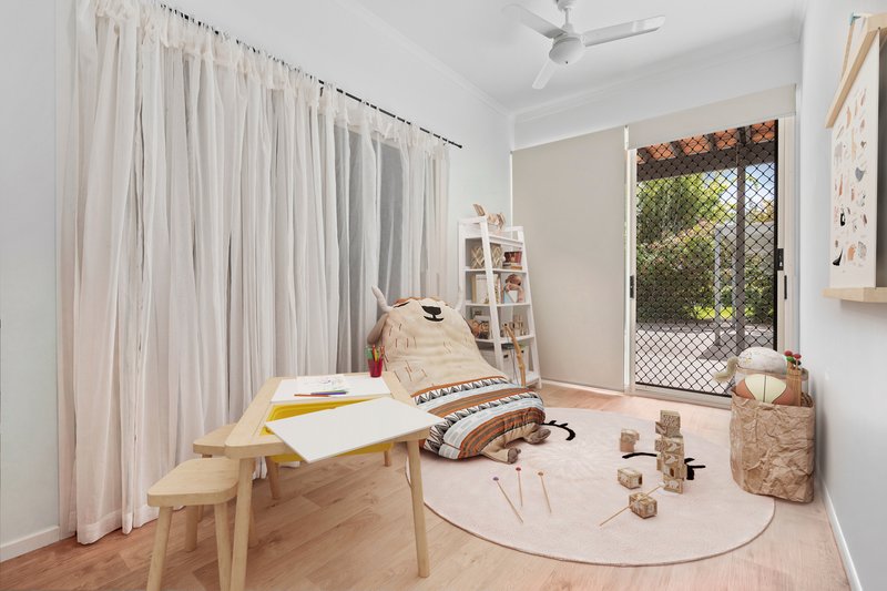 Photo - 8 Teatree Close, Samford Valley QLD 4520 - Image 23