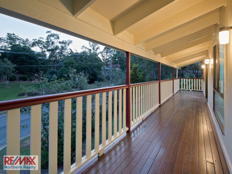 Photo - 8 Teenan Street, Ferny Hills QLD 4055 - Image 9