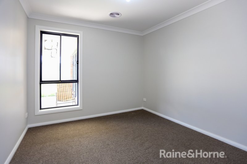 Photo - 8 Templer Way, Eglinton NSW 2795 - Image 11