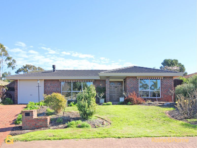 8 Tennessee Drive, Happy Valley SA 5159