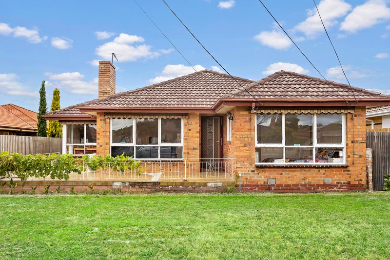 Photo - 8 Tennyson Avenue, Clayton South VIC 3169 - Image 1