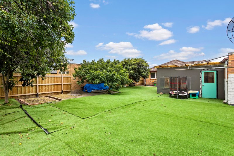 Photo - 8 Tennyson Avenue, Clayton South VIC 3169 - Image 8