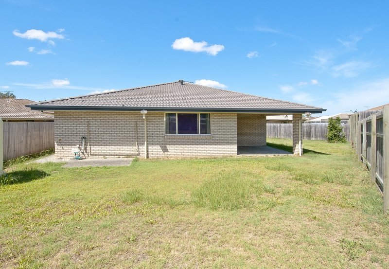 Photo - 8 Tern Close, Eagleby QLD 4207 - Image 14