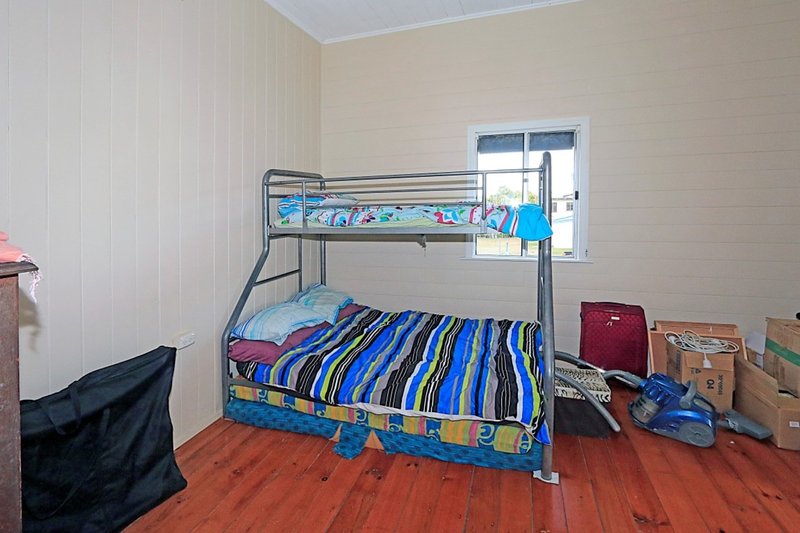 Photo - 8 Thackeray Street, Park Avenue QLD 4701 - Image 9