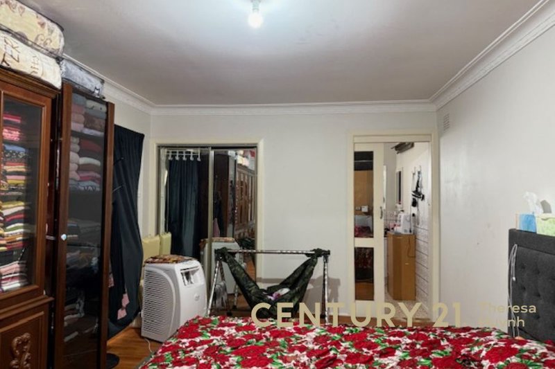 Photo - 8 Thames Avenue, Springvale VIC 3171 - Image 5