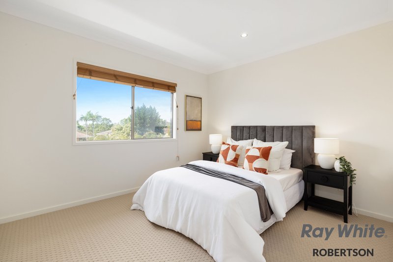 Photo - 8 Thames Street, Macgregor QLD 4109 - Image 14