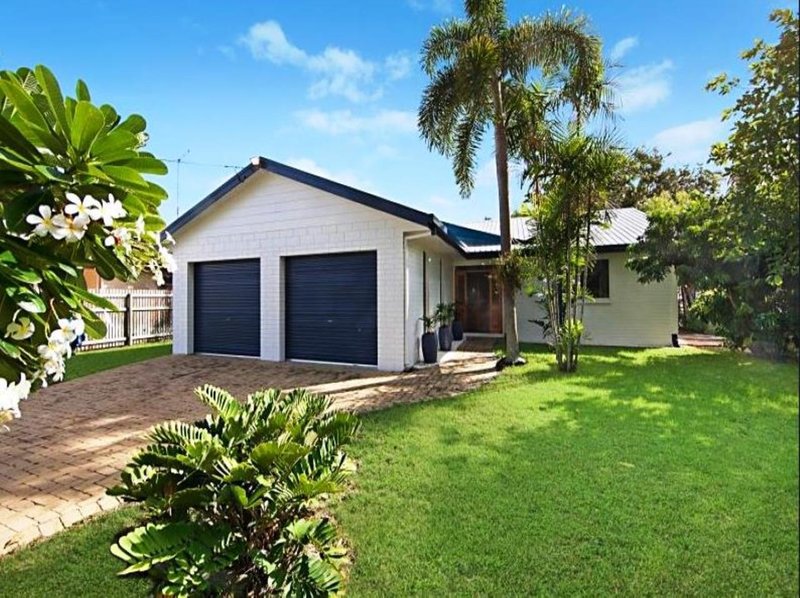 8 The Esplanade, Toolakea QLD 4818