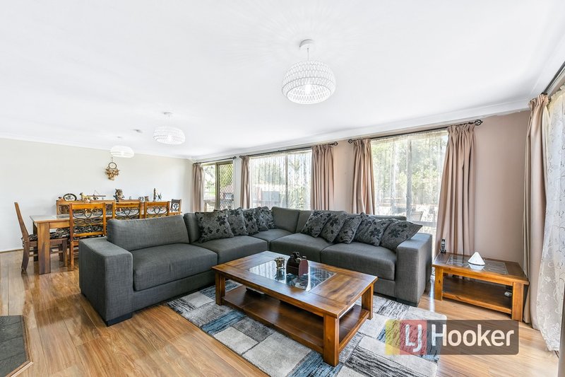 8 The Fairway, Hampton Park VIC 3976