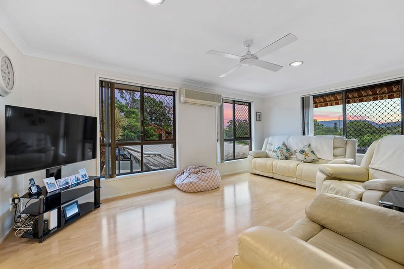 Photo - 8 The Mores , Nerang QLD 4211 - Image 8