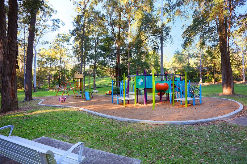 Photo - 8 The Oval Drive, Mount Nathan QLD 4211 - Image 33