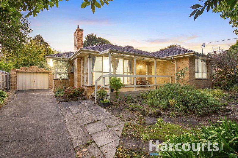 8 Thelma Avenue, Boronia VIC 3155