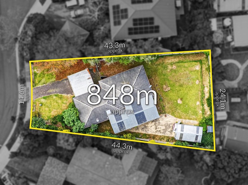 Photo - 8 Thirlmere Court, Berwick VIC 3806 - Image 1