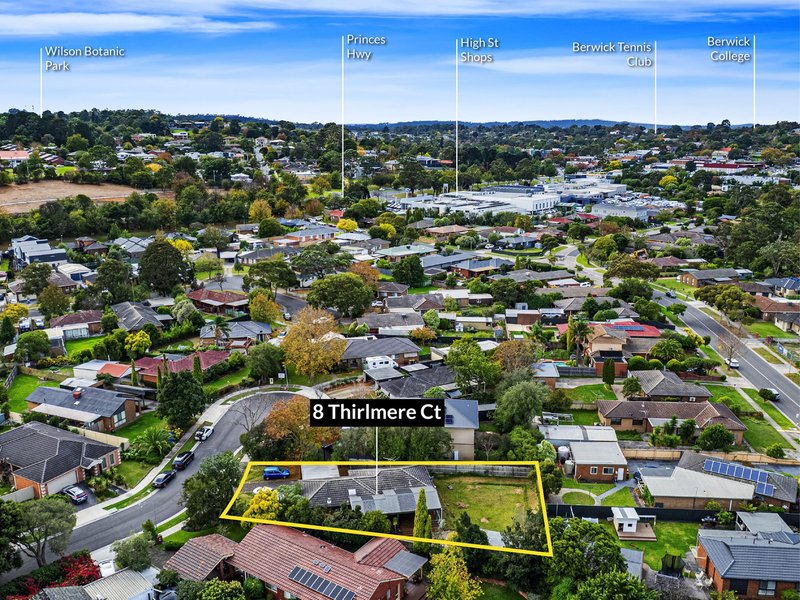 Photo - 8 Thirlmere Court, Berwick VIC 3806 - Image 17
