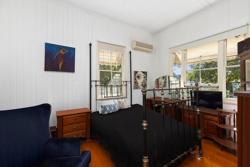 Photo - 8 Thomas Street, Clayfield QLD 4011 - Image 6