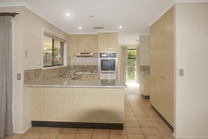 Photo - 8 Thompson Crescent, Tewantin QLD 4565 - Image 2