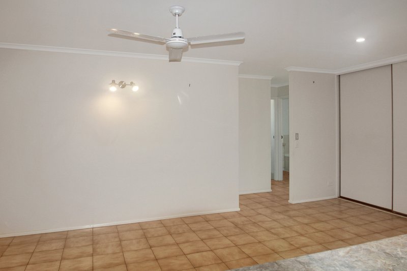 Photo - 8 Thompson Crescent, Tewantin QLD 4565 - Image 6