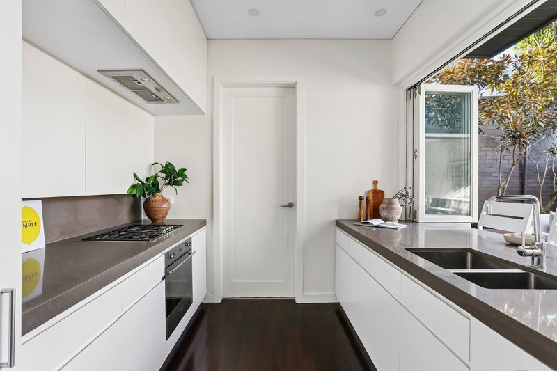 Photo - 8 Thorby Avenue, Leichhardt NSW 2040 - Image 4