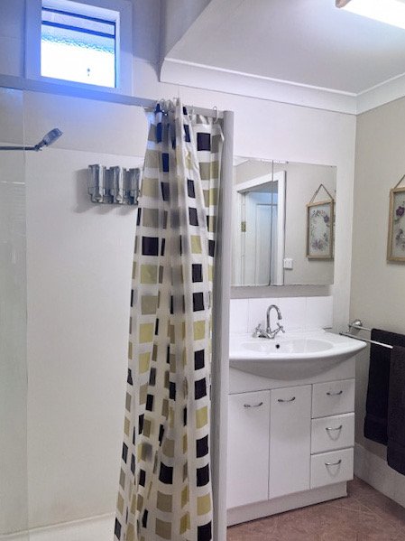 Photo - 8 Thorn Street, York WA 6302 - Image 8