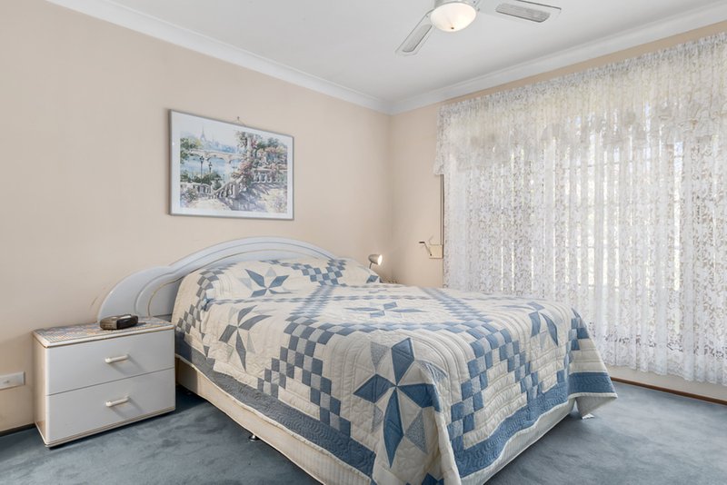 Photo - 8 Throsby St , Casula NSW 2170 - Image 9